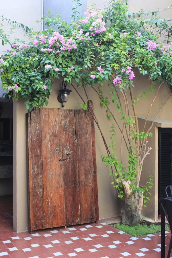 Entre Patios Hotel Boutique レオン エクステリア 写真